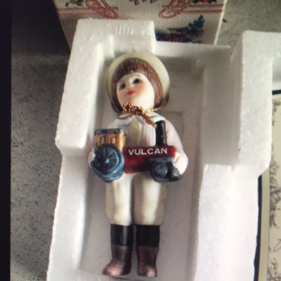 Christmas in July "PARRY" JAN HAGARA  Limited VTG ornament boy train - Picture 2 of 5